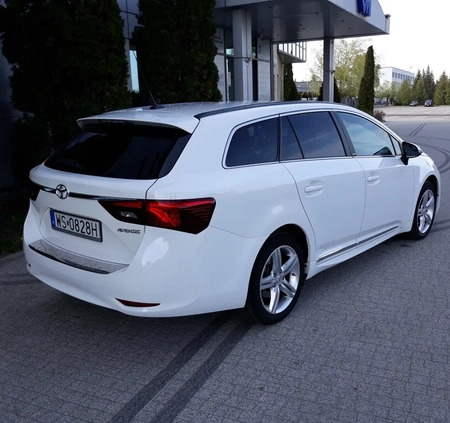 Toyota Avensis cena 72000 przebieg: 91000, rok produkcji 2017 z Siedlce małe 121
